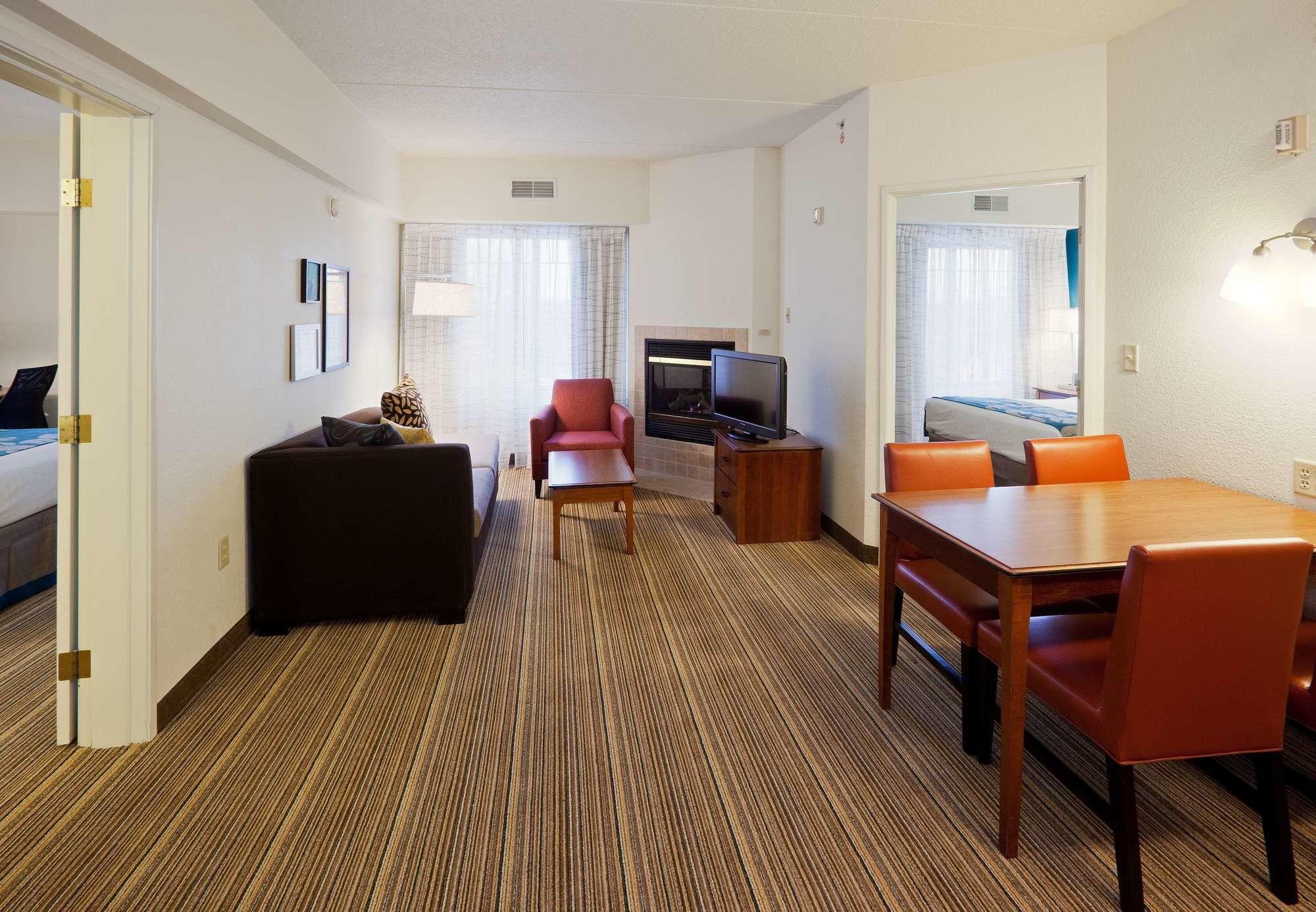 Residence Inn By Marriott Chicago Ок-Брук Экстерьер фото